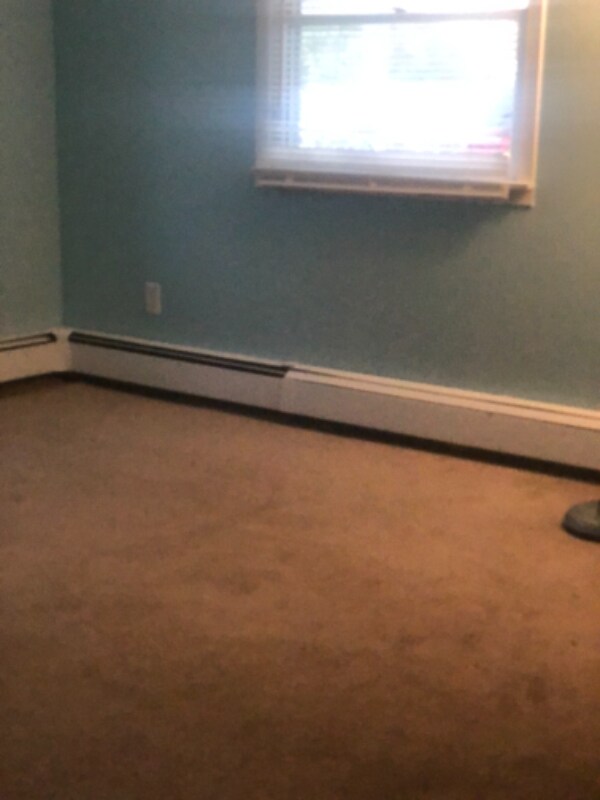 22 Farm Ln Unit 1, Levittown, NY 11756 Room for Rent in Levittown, NY