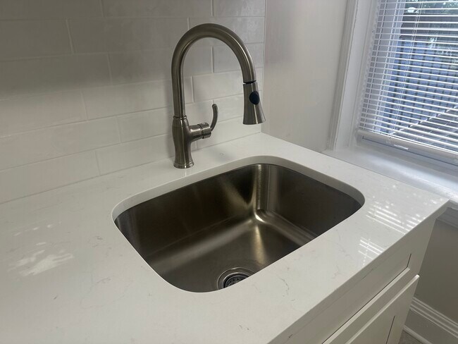 Foto del edificio - 2005 John F Kennedy Blvd