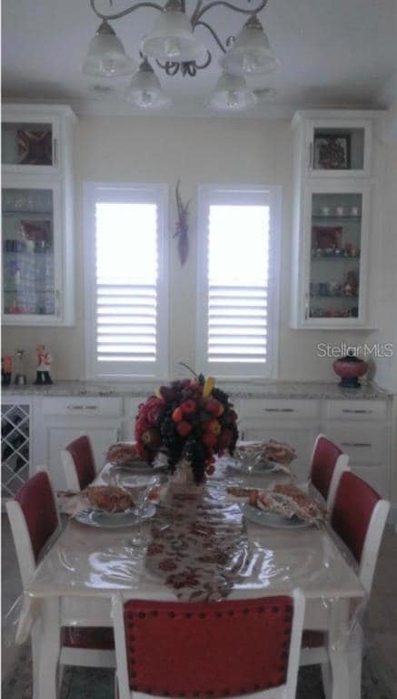 Foto del edificio - 8549 Laureate Blvd