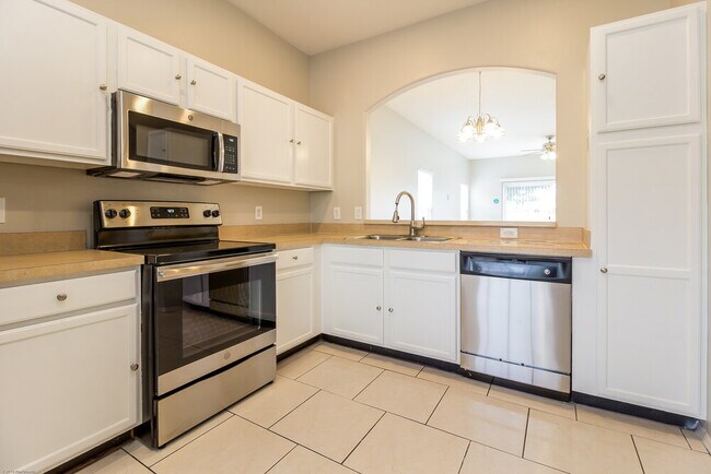 Foto del edificio - 1849 Meadow Pond Way
