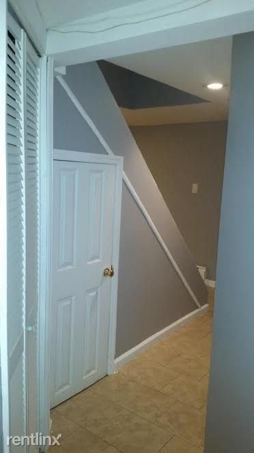 Building Photo - 1 br, 1 bath Apartment - 174 Bedford Ave,