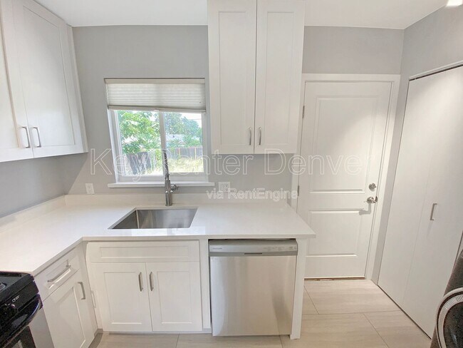 Foto del edificio - 4960 Decatur St