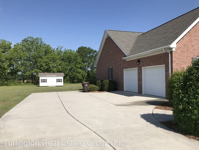 Building Photo - 4 br, 2 bath House - 4999 Green Path Road