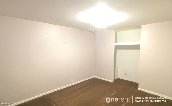 Building Photo - 1128 Camellia Dr