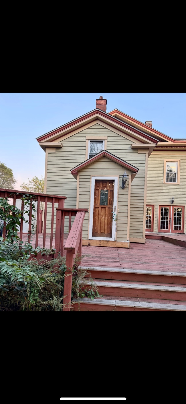 Building Photo - 1190 Quinnipiac Ave