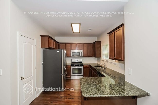 Foto del edificio - 5277 Miranda Way