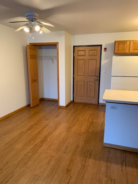 Foto del edificio - 3191 Losey Blvd S