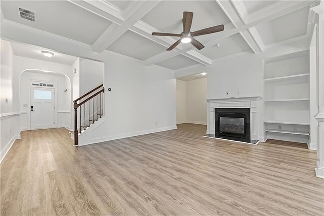 Building Photo - 2038 Brightleaf Way