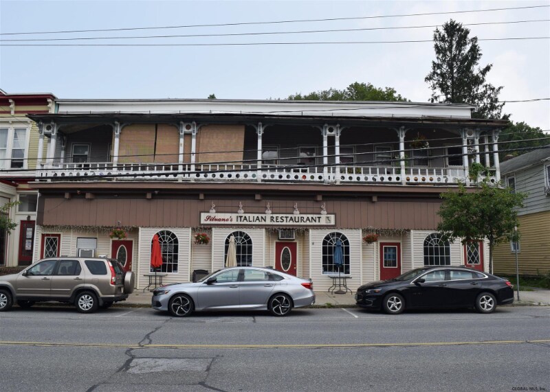 72 W Main St, Cambridge, NY 12816 Apartment for Rent in Cambridge, NY