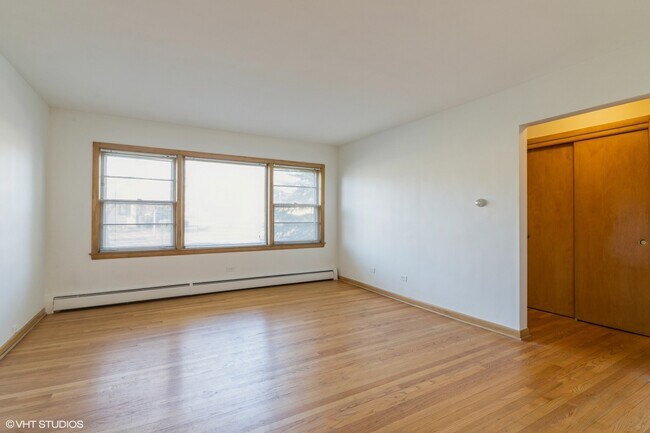 Foto del edificio - 7 S Home Ave