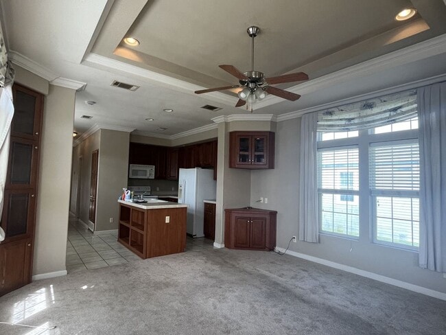 Foto del edificio - 47 Freedom Dr