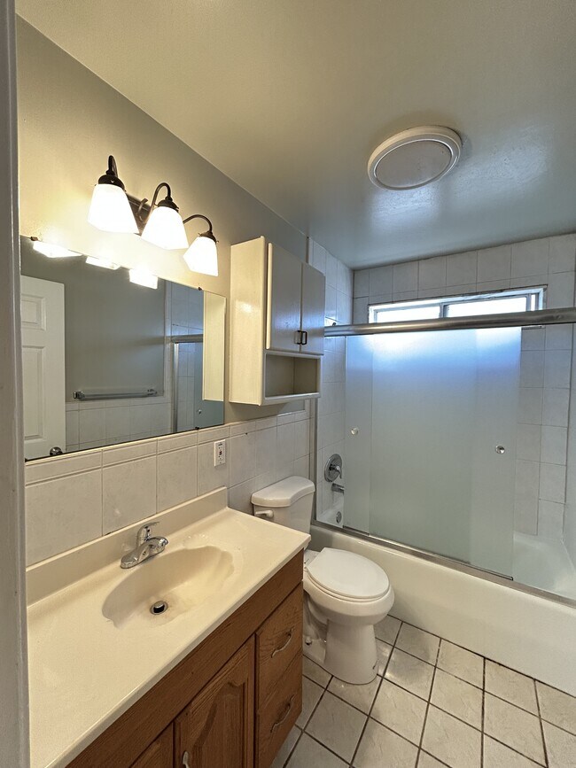 Foto del edificio - 58 Marys Ave