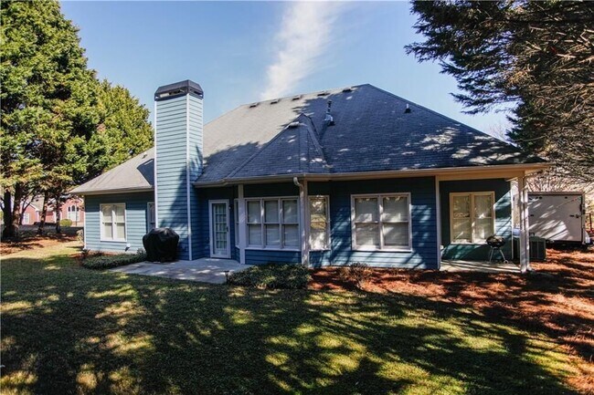 Building Photo - 3875 Spring Manor Ct