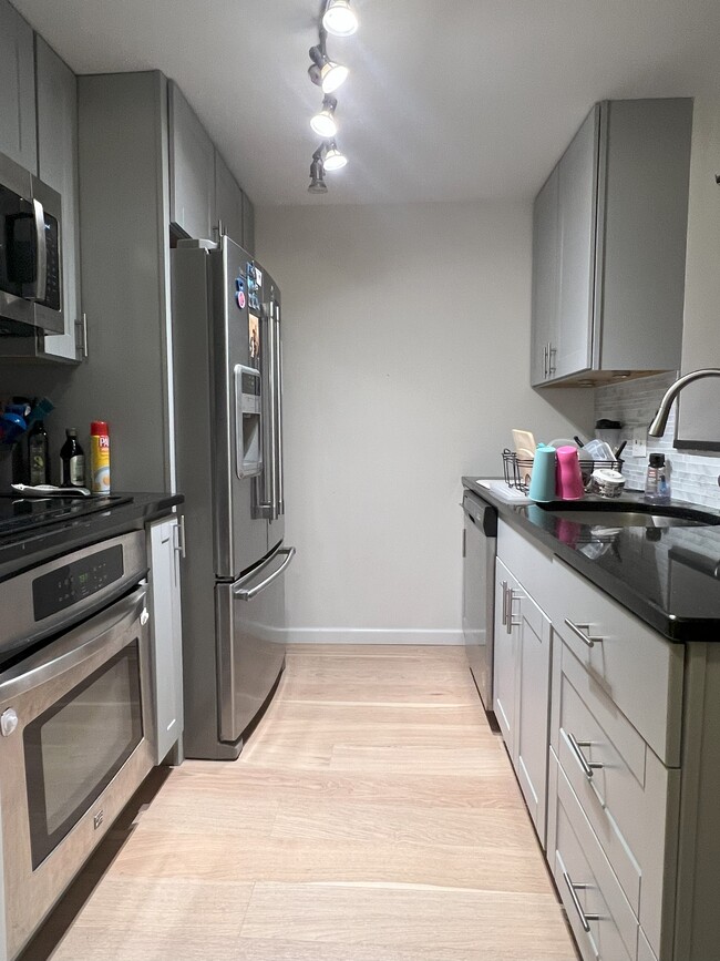 kitchen - 20 2nd St