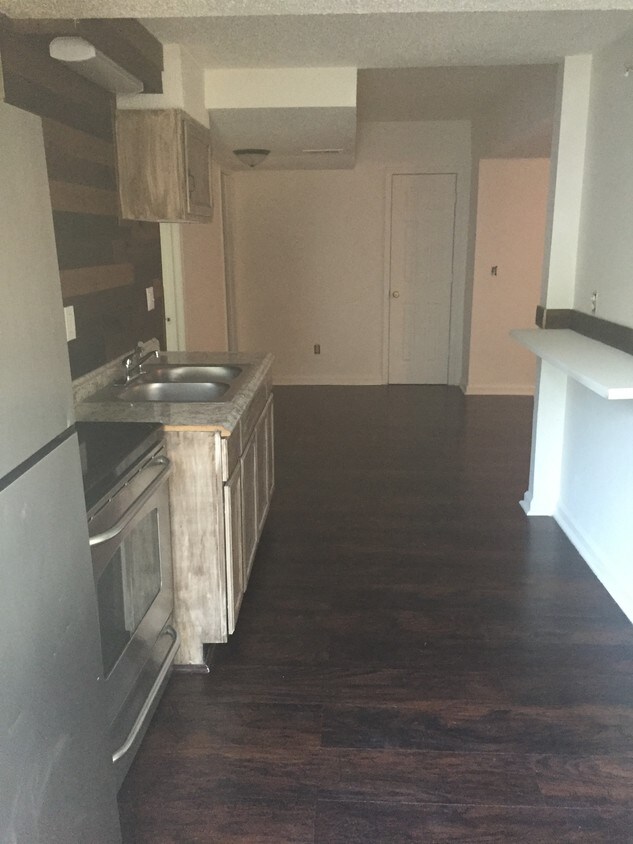 209 E LOULA ST Unit D, OLATHE, KS 66061 Apartments in OLATHE, KS