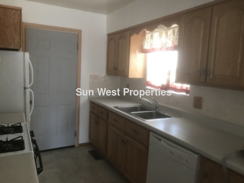 Foto del edificio - Washer/Dryer included!