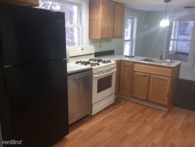 Building Photo - 2 br, 1 bath House - 953 Lawrence Ave