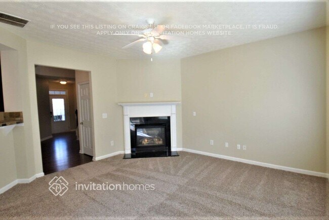 Foto del edificio - 915 Tamarisk Pl