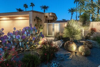 Building Photo - 44814 Del Dios Cir