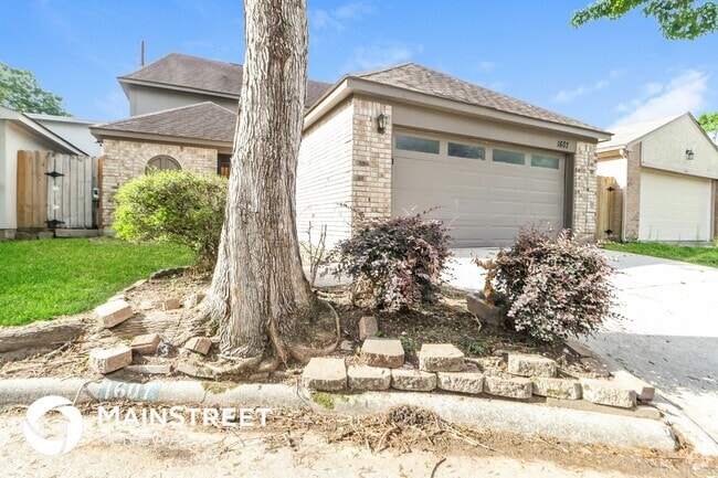 Building Photo - 1607 Bodart Cir