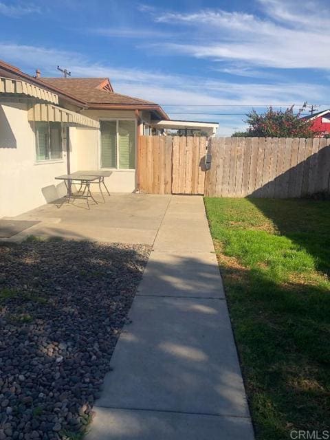 Building Photo - 4557 Clairemont Dr