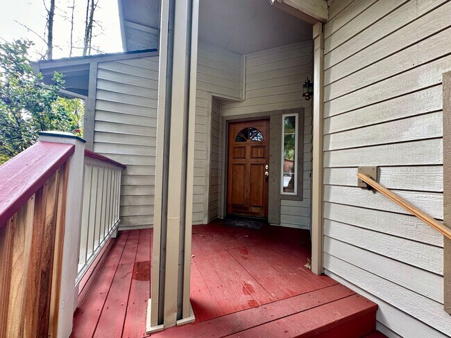 Building Photo - Downtown Nevada City Home Walking Distance...