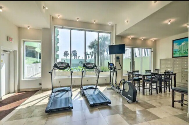 Foto del edificio - 9420 Seawall Blvd