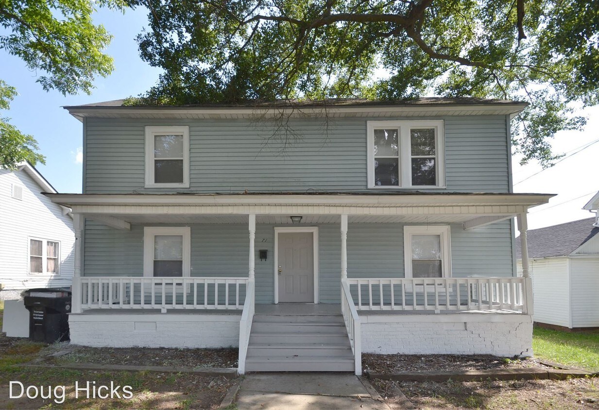 Primary Photo - 71 Valley St NW