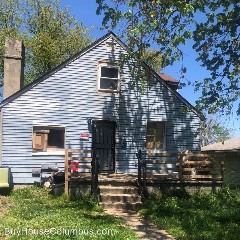 Primary Photo - 3 br, 1 bath House - 580 Elwood Ave.