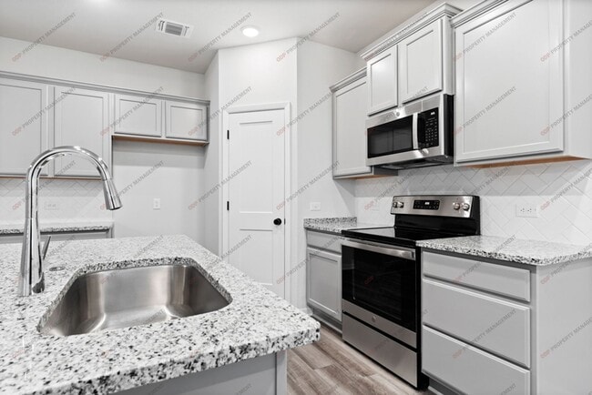 Building Photo - 2808 Fox River Dr