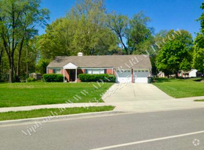 Building Photo - 7800 Booth Dr