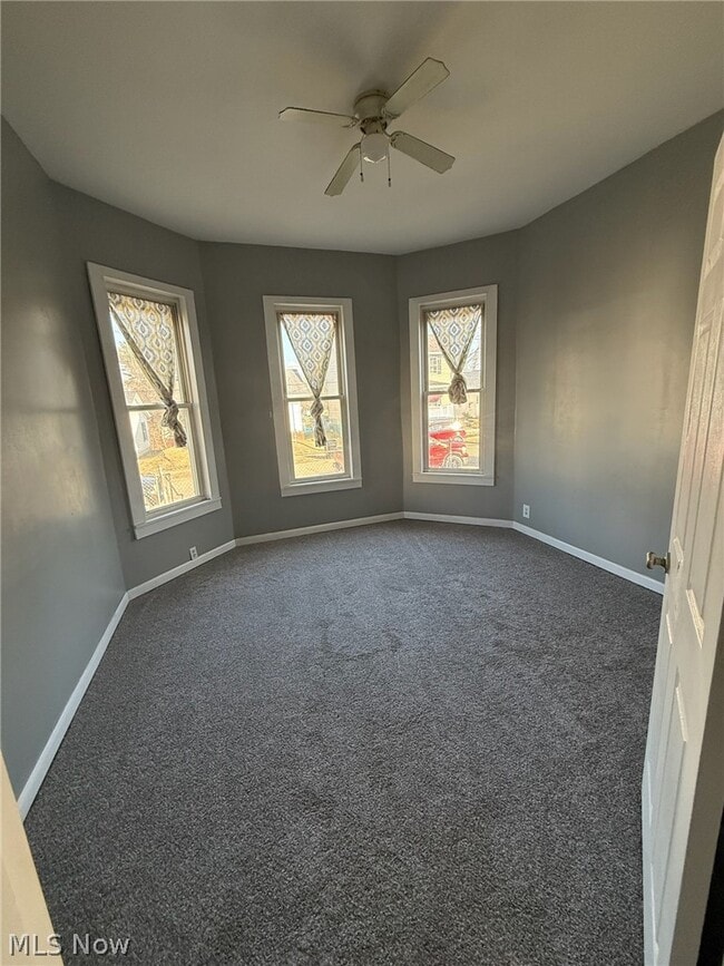 Building Photo - 717 Spangler Dr