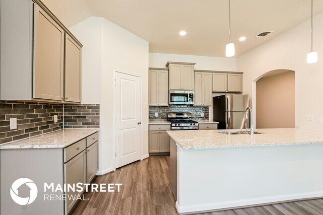 Foto del edificio - 17686 Cedar Crst Dr