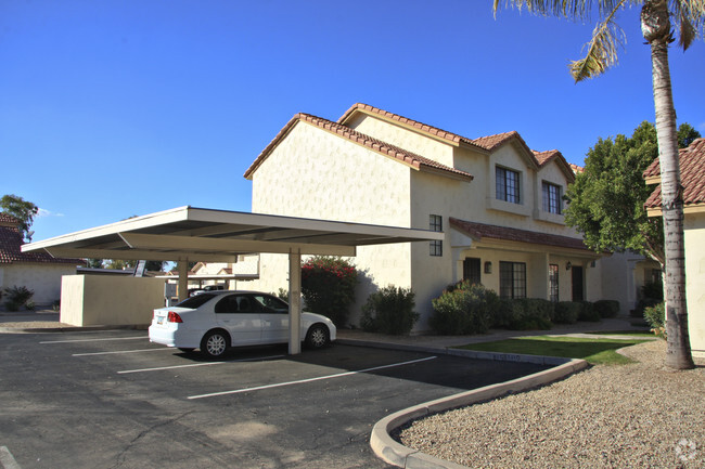 Building Photo - Sonoma Village