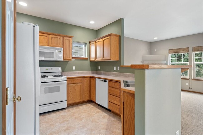 Foto del edificio - Detached Townhome in Kingston Meadows Comm...