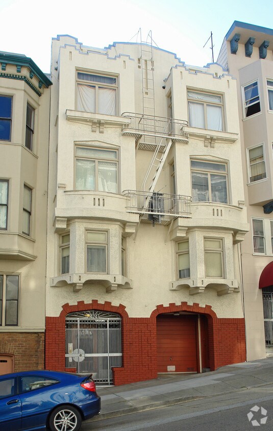 Primary Photo - 1424 Jones St