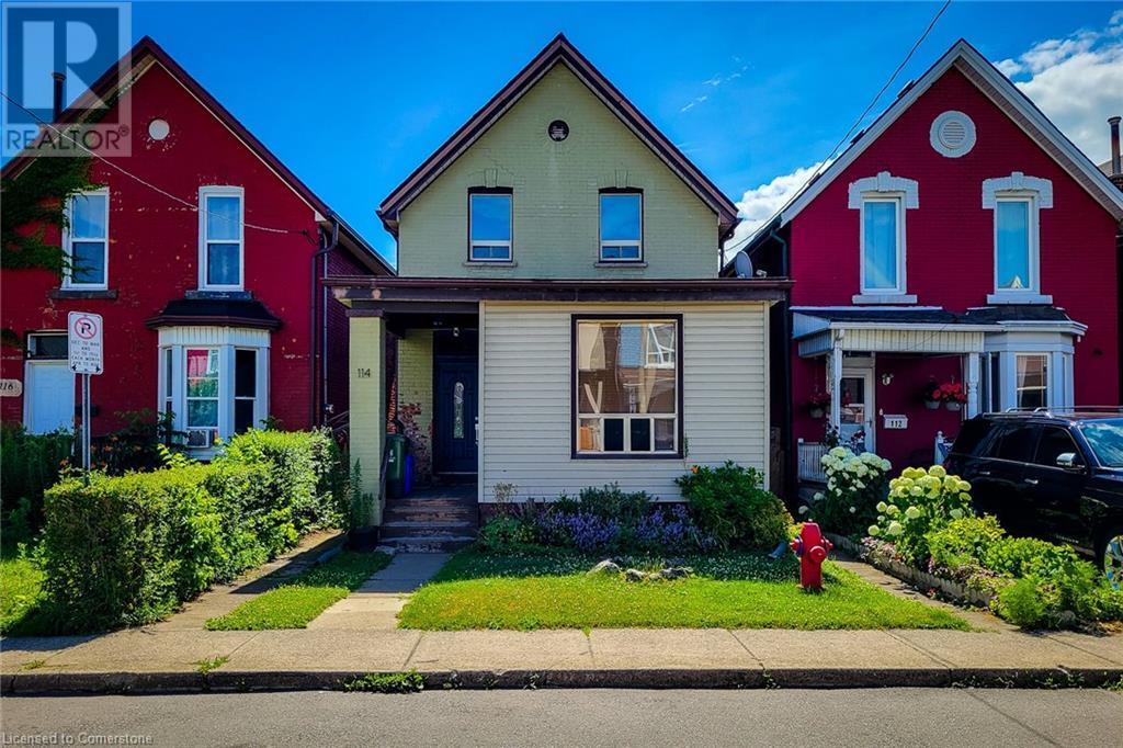 Primary Photo - 114 Tisdale St N