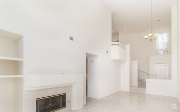 Building Photo - 1608 Cormorant Dr