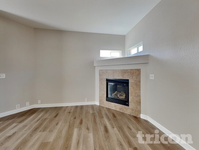Building Photo - 15316 E 99th Pl