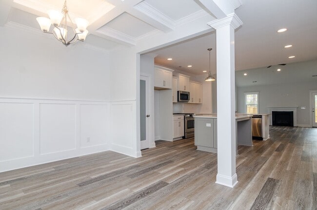 Building Photo - 3775 Spicetree Drive