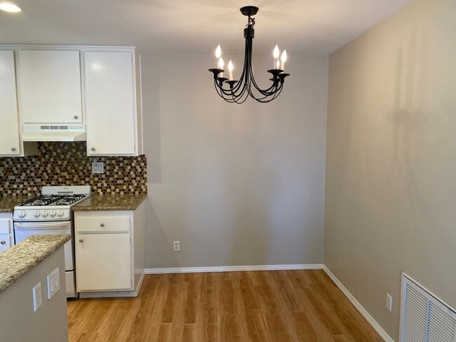 Foto del edificio - 1 Bed, 1 Bath Alamo Villas Condo