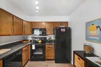 Building Photo - TGM Sudley Crossing