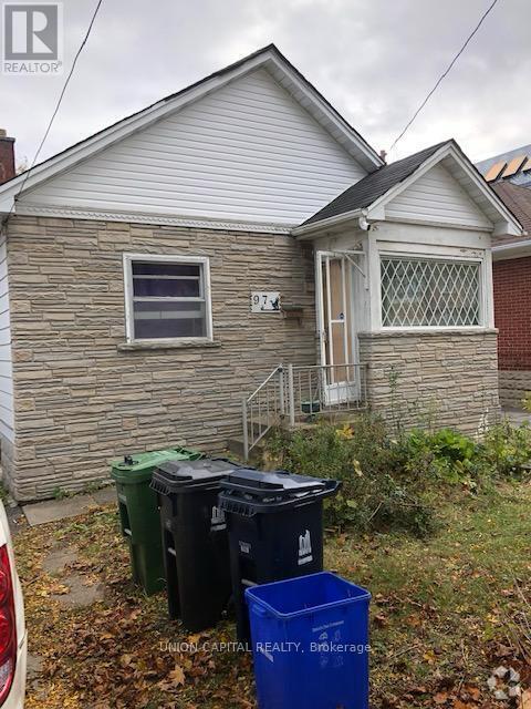 Building Photo - 97 Byng Ave