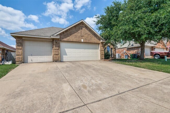 Building Photo - 7702 Decoy Dr