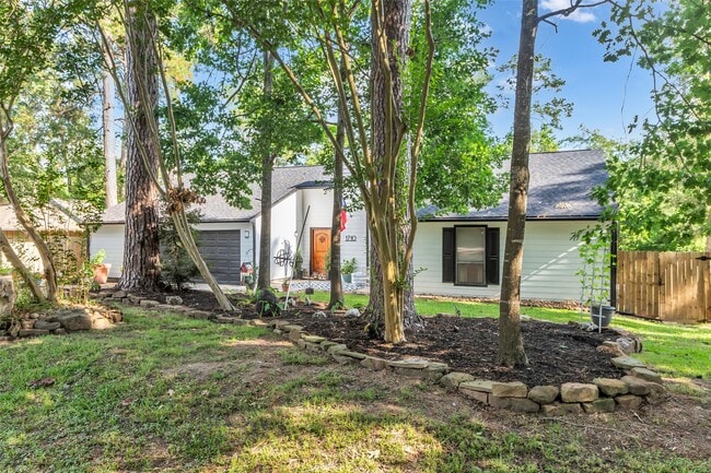 Building Photo - 1710 Hill Top Ln