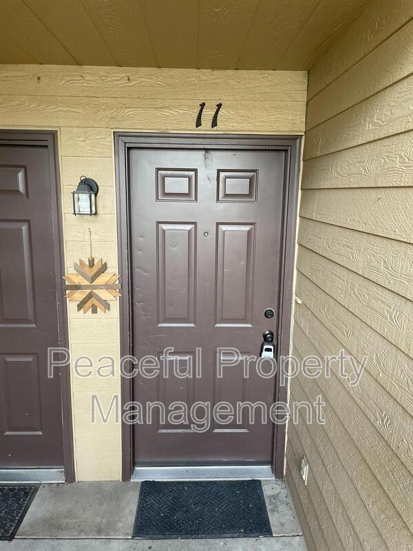 Building Photo - 808 Cedar Pine Court Apt 11 - 1