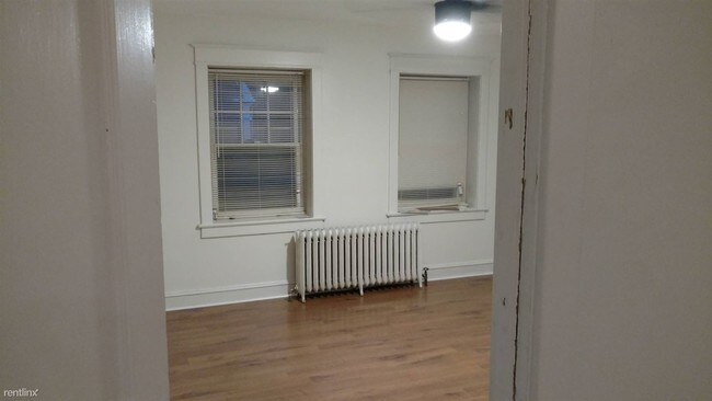 Foto del edificio - 1 br, 1 bath Apartment - 6118 Greene St