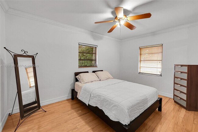 Foto del edificio - 3614 SW 58th Ave