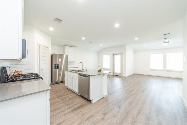 Building Photo - 29518 Wilkerson Ln