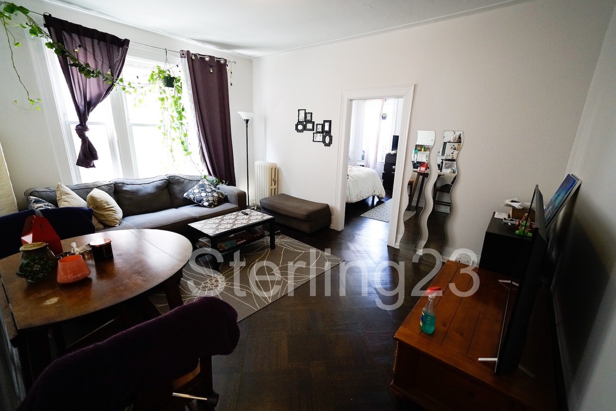 Foto principal - 25-17 14th St